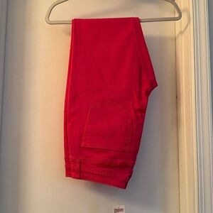 Vineyard Vines straight crop high rise denim size 30 in lipstick pink. NWT